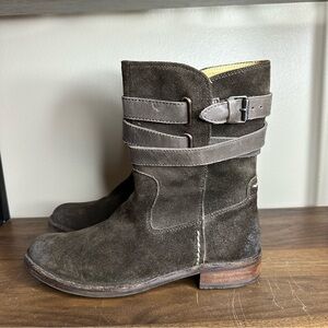 Bussola Dark Brown Ankle Boots